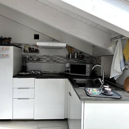 The Sweet Attic Room - De Vivo Realty Meta Di Sorrento Bagian luar foto